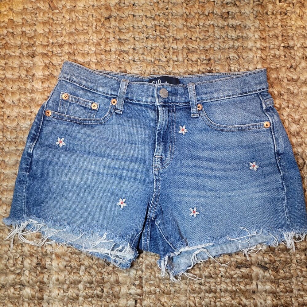 Gap Embroidered Daisy Floral Mid Rise Cut Off Denim Jean Shorts Boho 3" Short 25